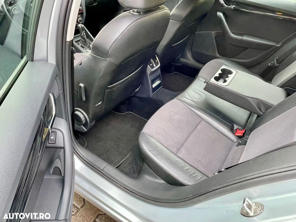 Skoda Octavia 2.0 TDI DSG Premium Edition - 10