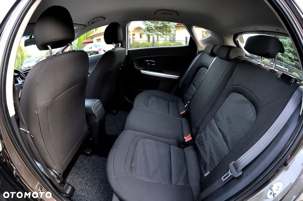 Kia Ceed 1.4 CVVT Dream Team Edition - 19