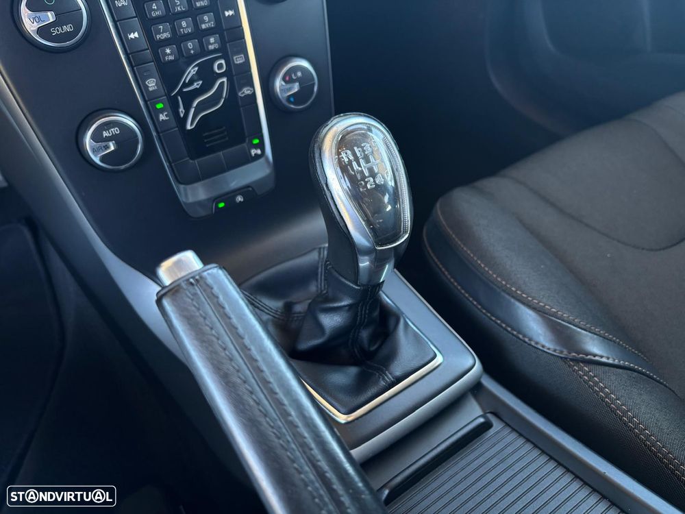 Volvo V40 Cross Country 1.6 D2 Momentum - 15