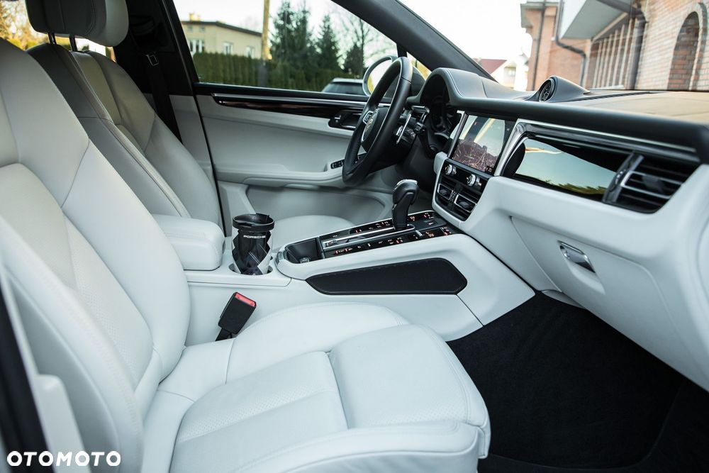 Porsche Macan PDK - 34