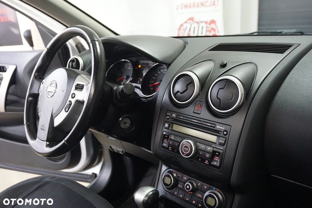 Nissan Qashqai - 24