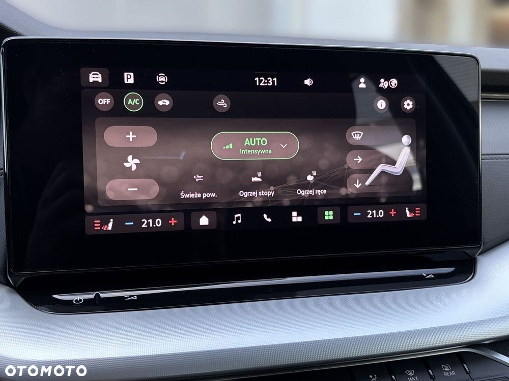 Skoda Octavia 1.5 TSI mHEV Selection DSG - 26
