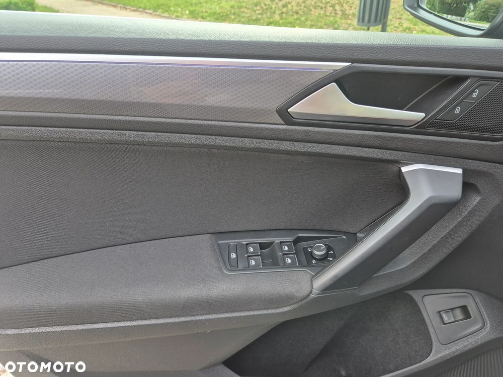 Volkswagen Tiguan 2.0 TDI SCR DSG Elegance - 10