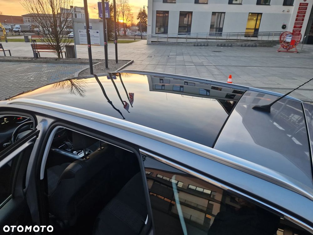 Peugeot 308 1.2 PureTech Allure S&S EAT8 - 14