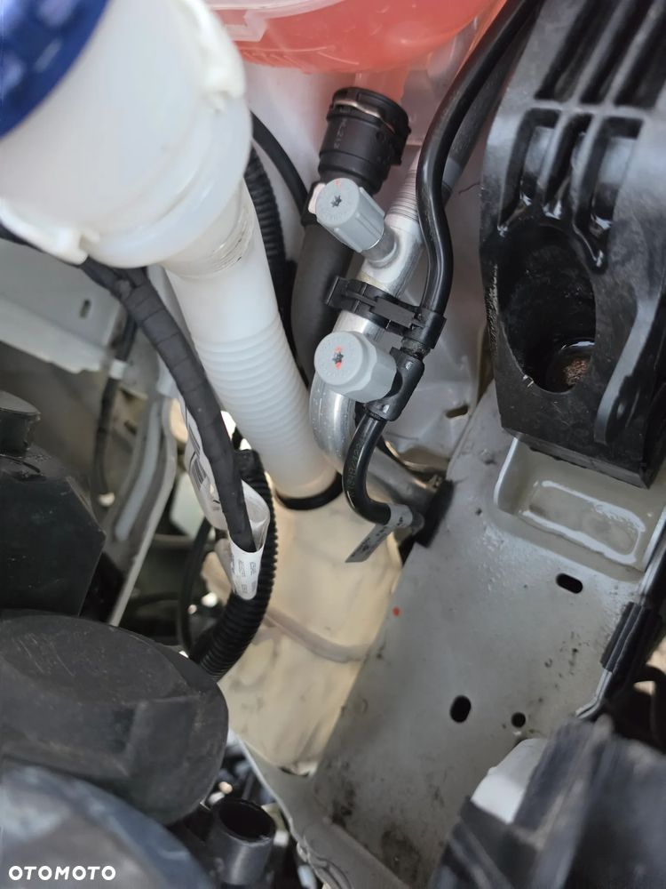Peugeot 2008 PureTech 100 Stop&Start Active - 36