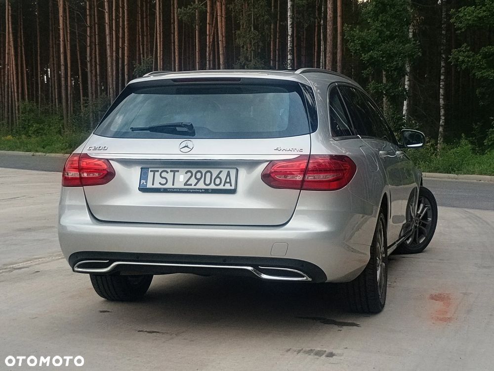 Mercedes-Benz Klasa C 200 4Matic 9G-TRONIC Avantgarde - 7