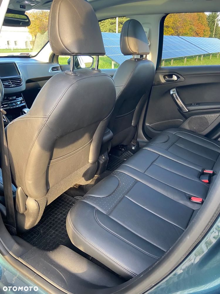 Peugeot 2008 1.6 BlueHDi Allure - 14