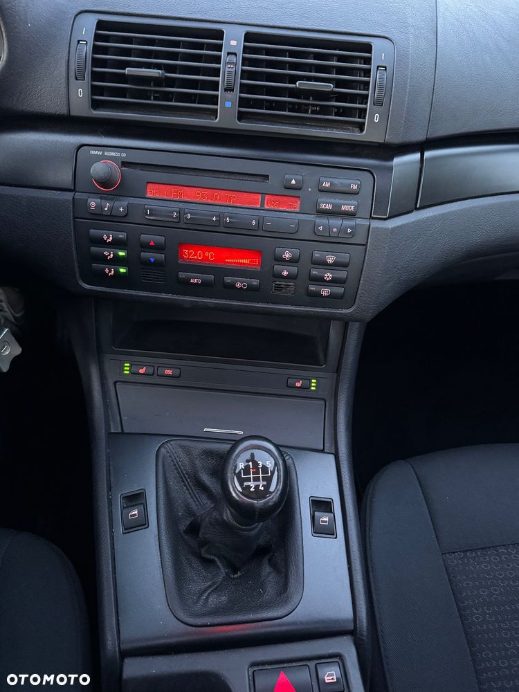 BMW Seria 3 316i Edition Exclusive - 24