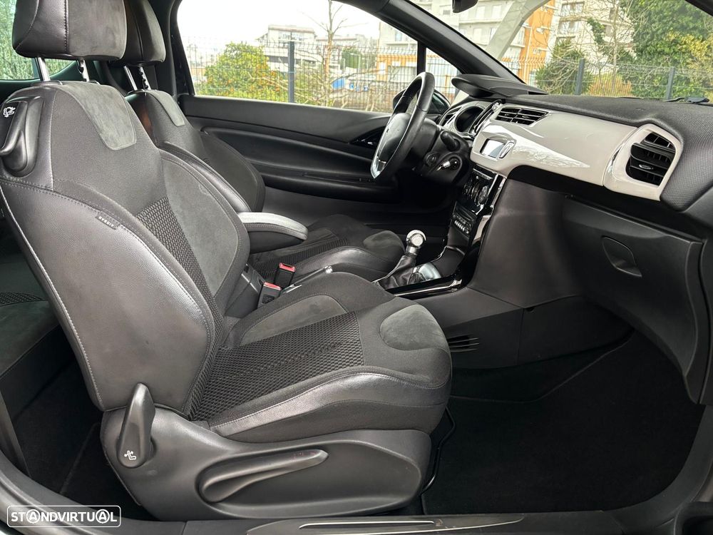 Citroën DS3 1.6 e-HDi So Chic - 7
