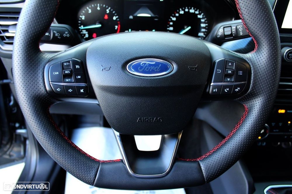 Ford Focus 1.0 EcoBoost MHEV ST-Line - 8