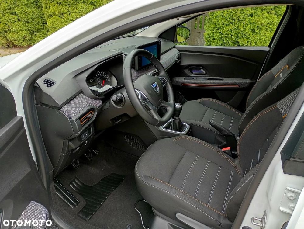 Dacia Sandero Stepway - 13