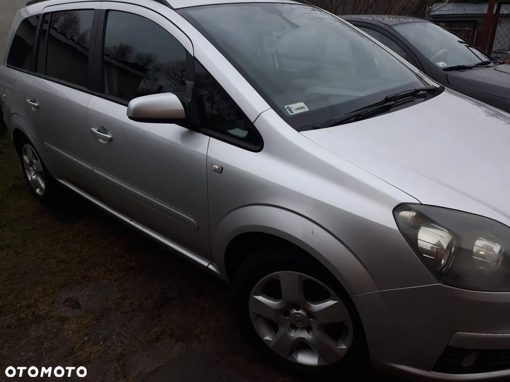 Opel Zafira 1.8 Family - 13