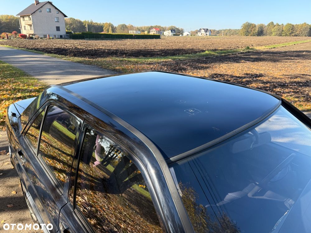 Mercedes-Benz W201 (190) - 25