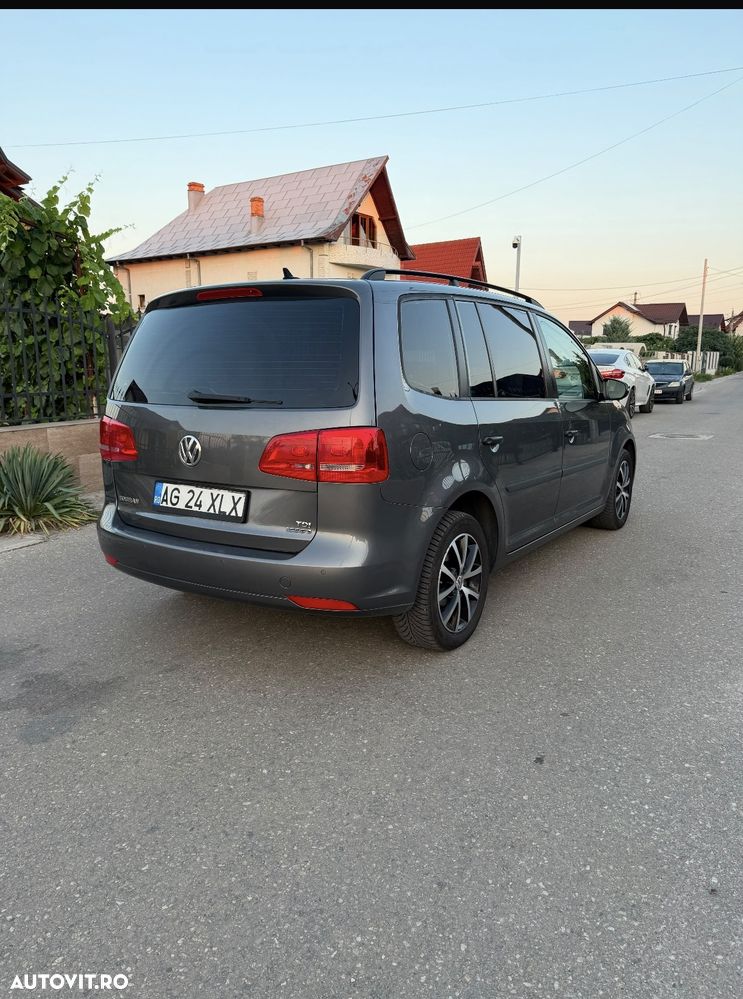 Volkswagen Touran 1.6 TDI DPF Trendline - 6