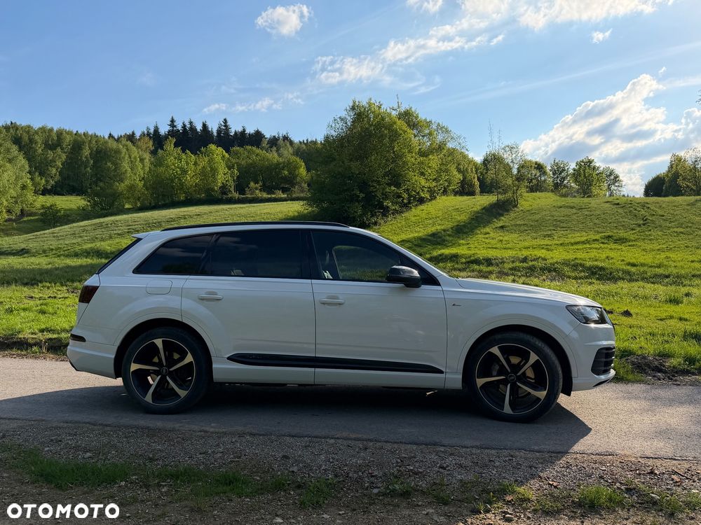 Audi Q7 - 4