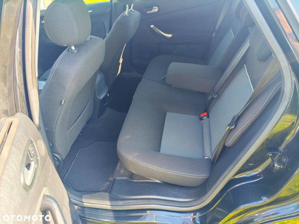 Ford Mondeo 2.0 TDCi S - 9