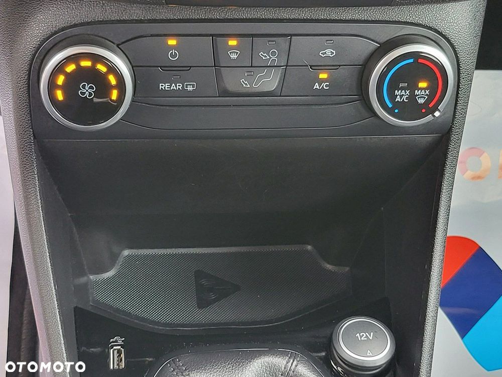 Ford Fiesta 1.1 Trend - 10