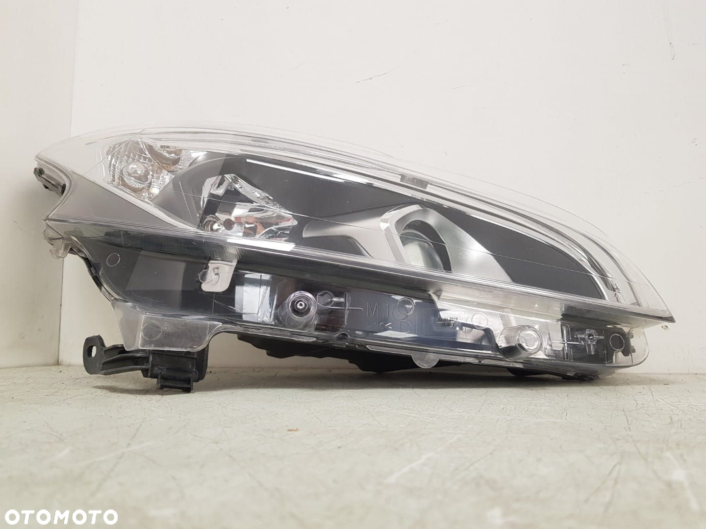 PEUGEOT 208 LIFT LED LAMPA PRAWA PRZEDNIA PRZÓD EUROPA ORYGINAŁ 9822690180 - 3
