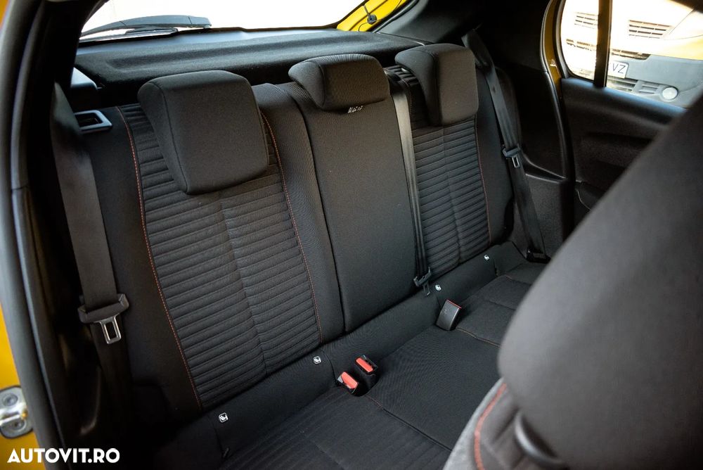 Peugeot 208 ver-puretech-75-active - 15