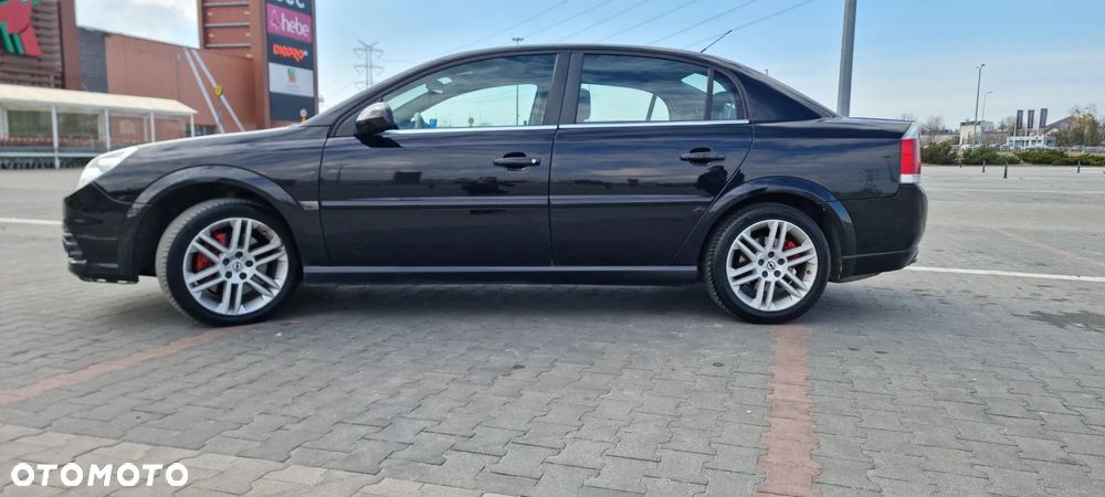 Opel Vectra 3.0 V6 CDTI Sport/GTS - 4