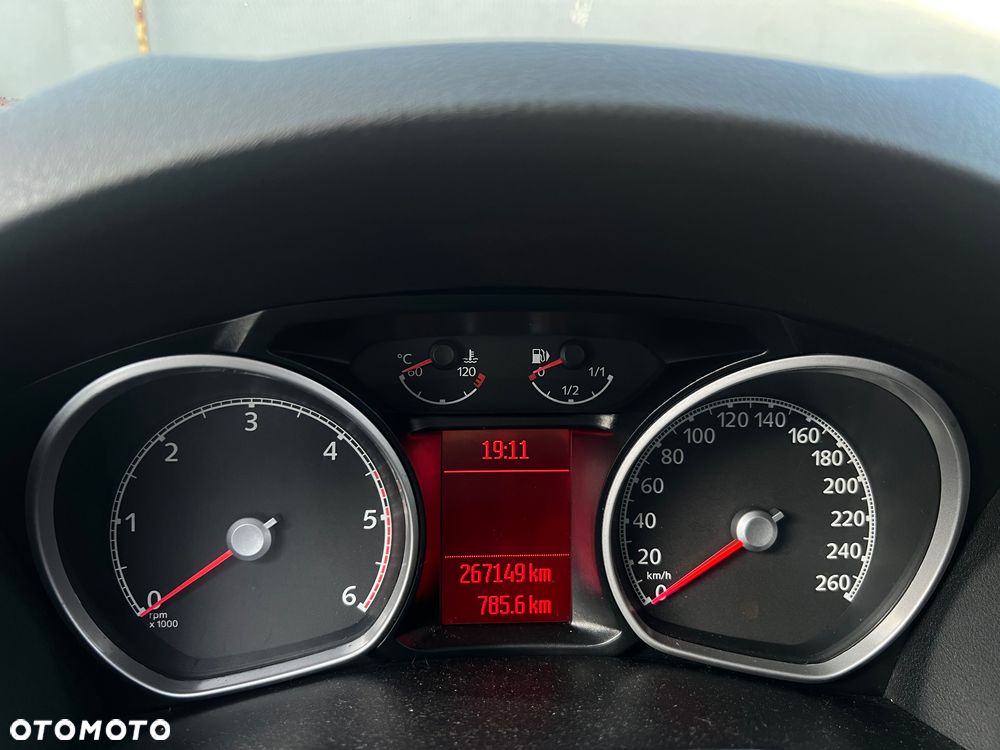 Ford Mondeo 2.0 TDCi Ghia - 19