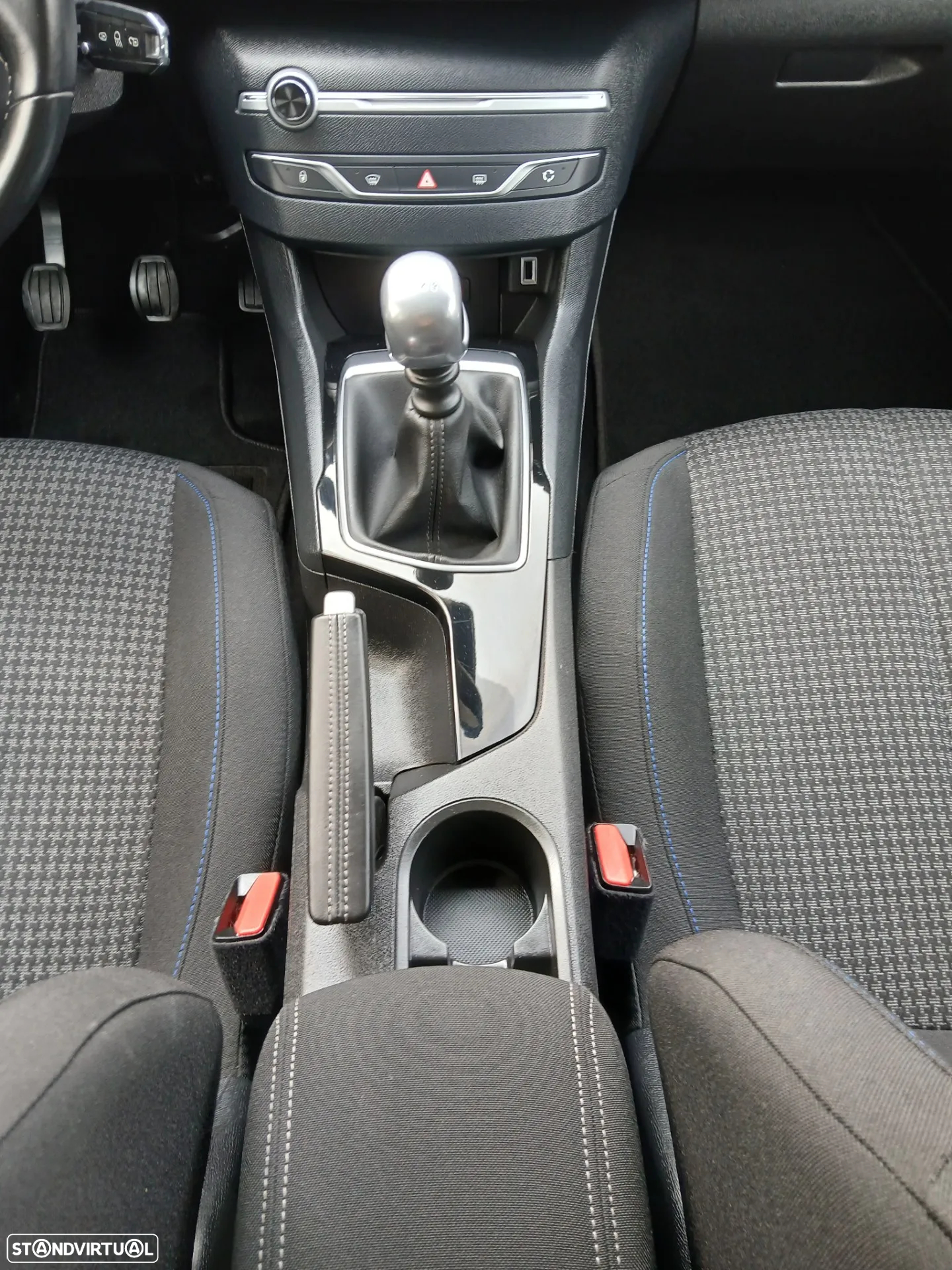 Peugeot 308 1.5 BlueHDi Style - 24