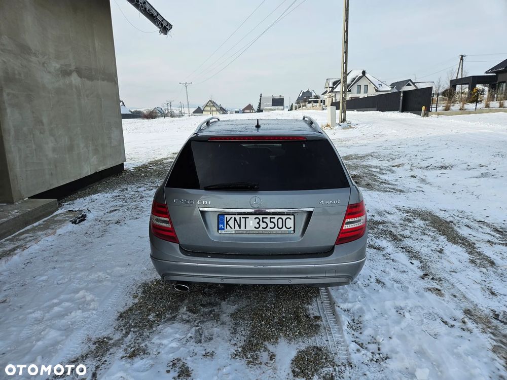 Mercedes-Benz Klasa C 250 CDI DPF 4Matic (BlueEFFICIENCY) 7G-TRONIC - 3