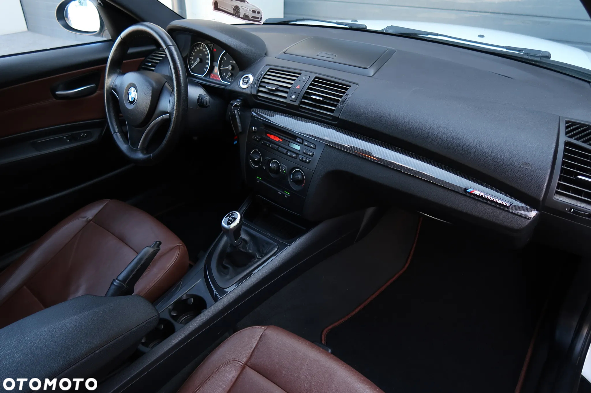 BMW Seria 1 116i - 15