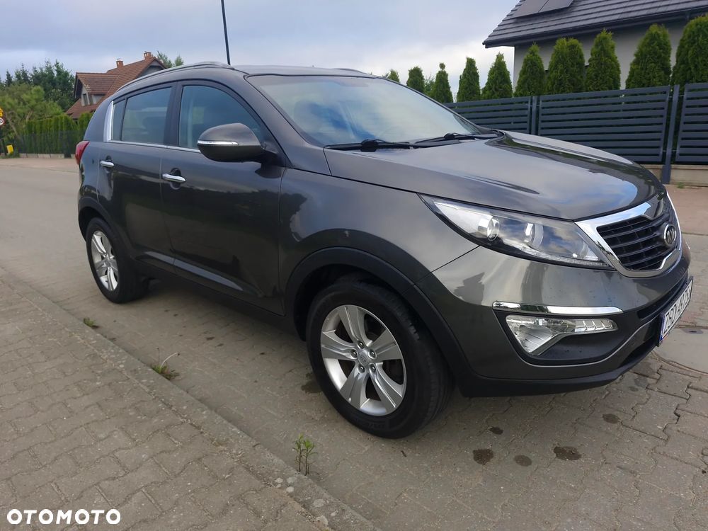 Kia Sportage 2.0 CVVT 2WD Automatik Vision - 28