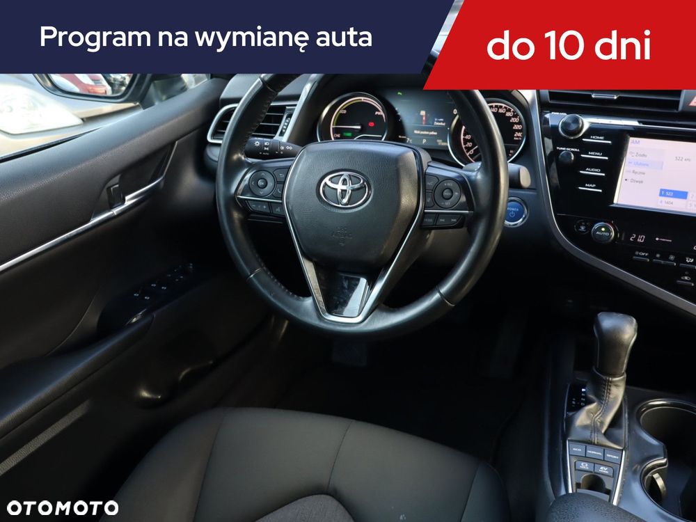 Toyota Camry - 9