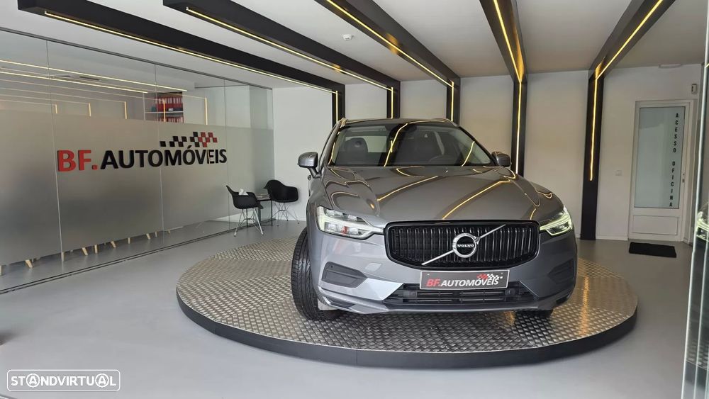 Volvo XC 60 2.0 D4 Momentum Plus Geartronic - 11