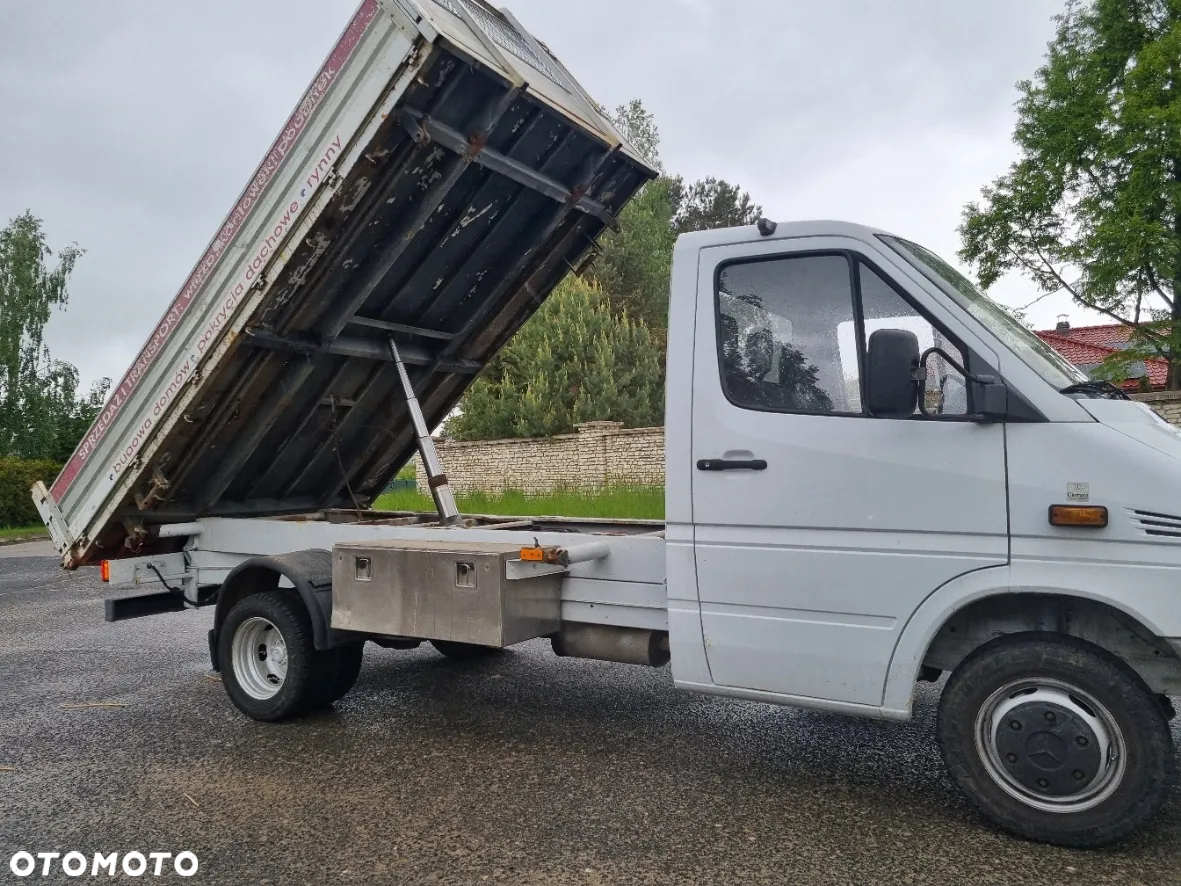 Mercedes-Benz SPRINTER - 23