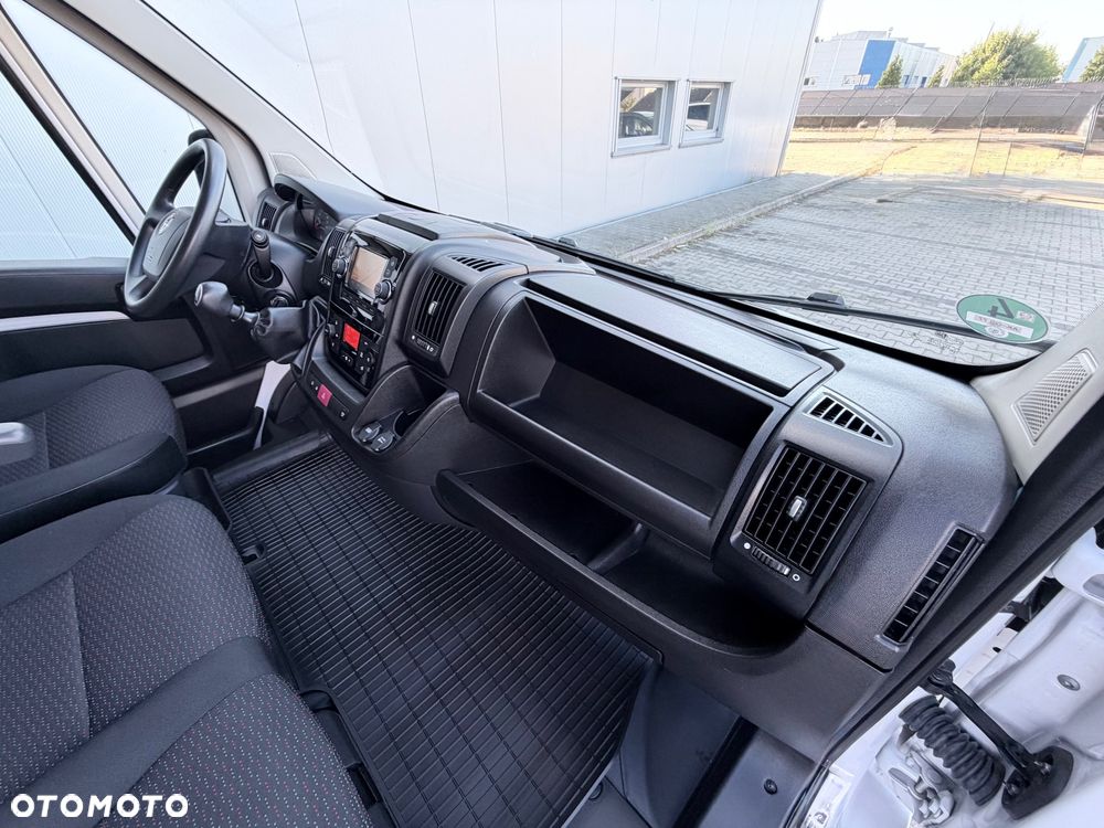 Opel Movano - 37