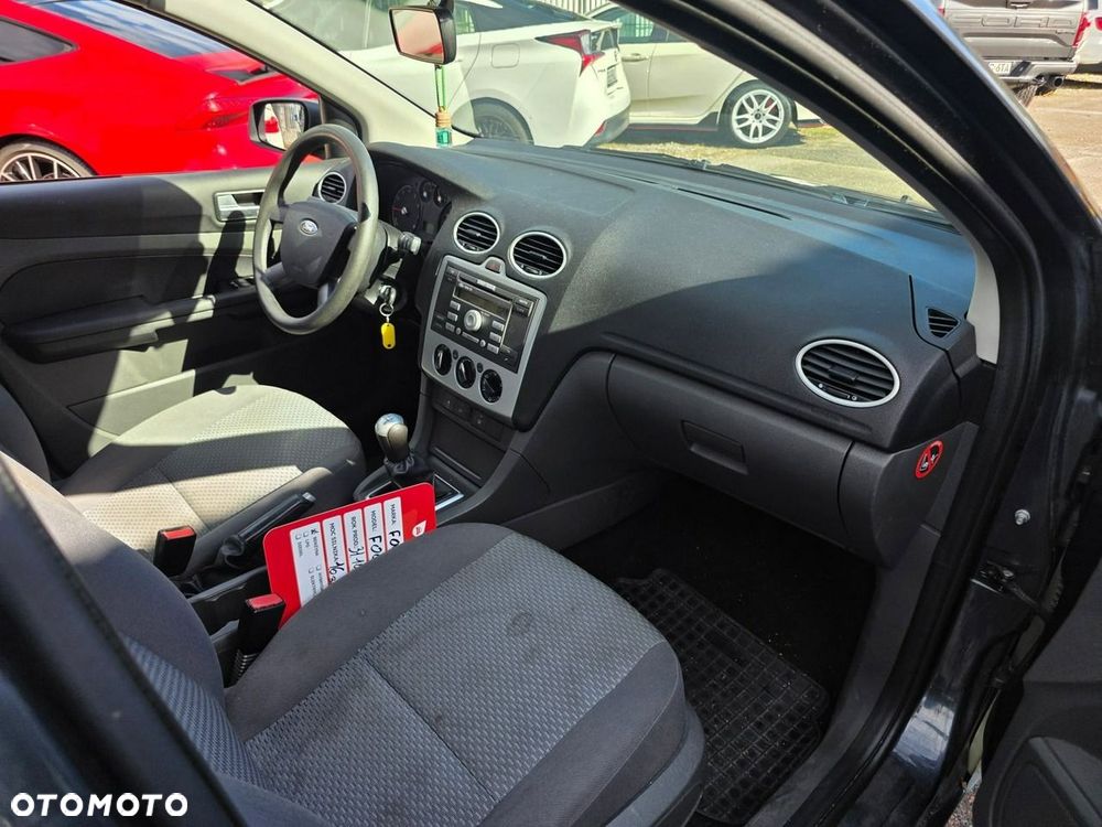 Ford Focus 1.6 Silver X - 19