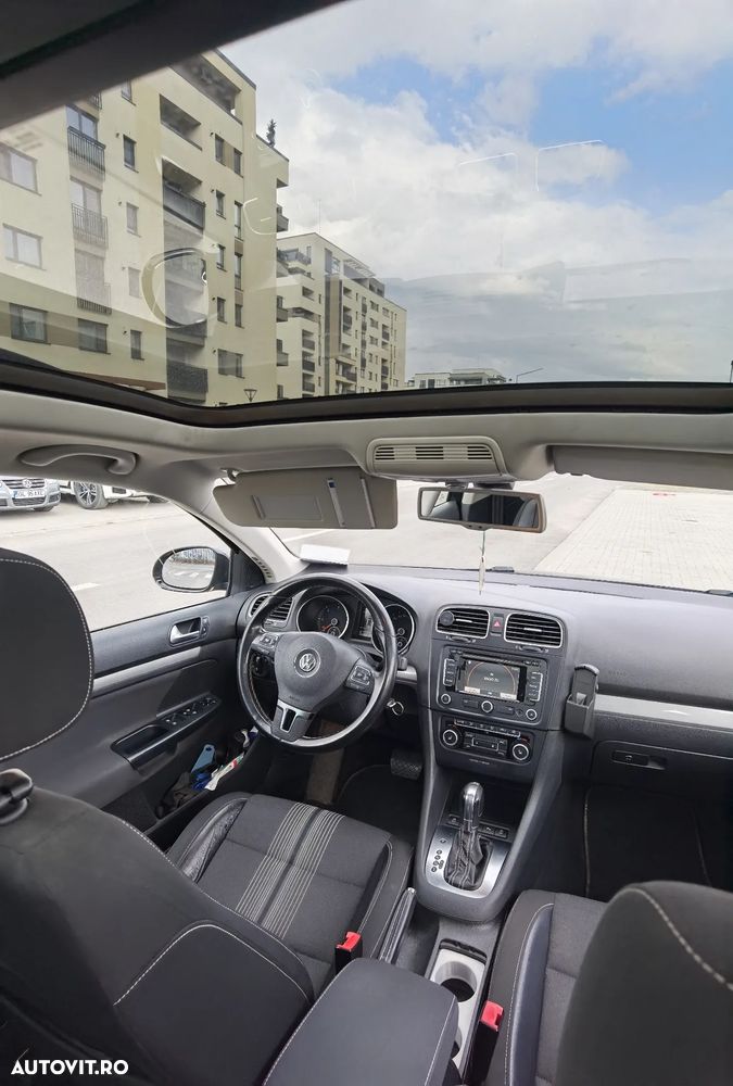 Volkswagen Golf 1.6 TDI DPF DSG MATCH - 12