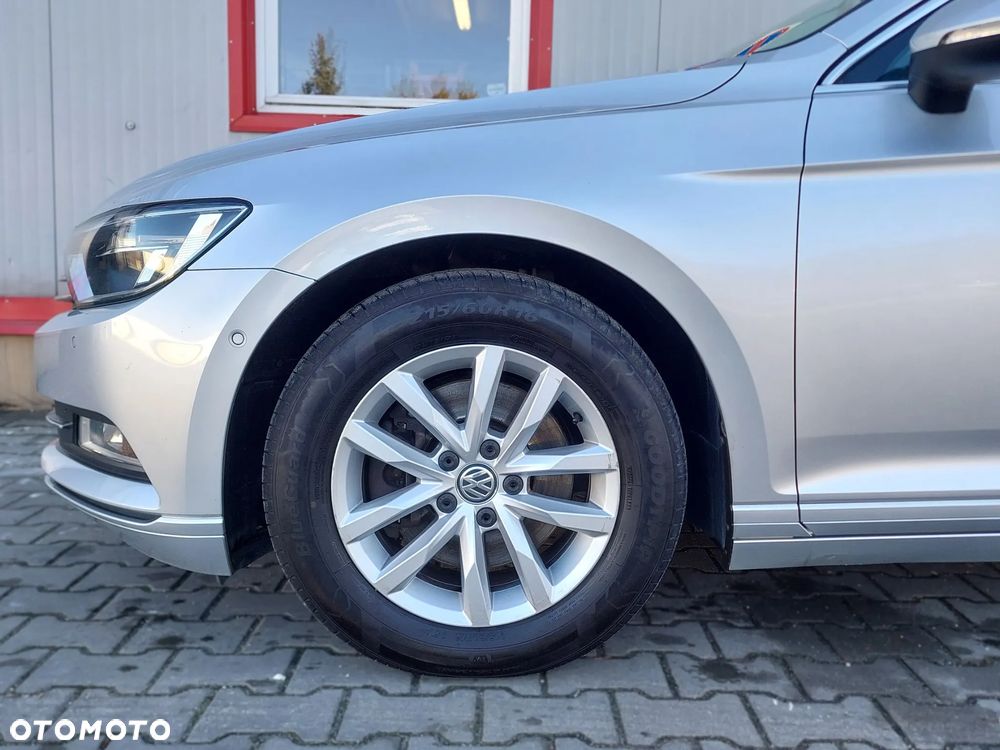 Volkswagen Passat 2019 photo 5