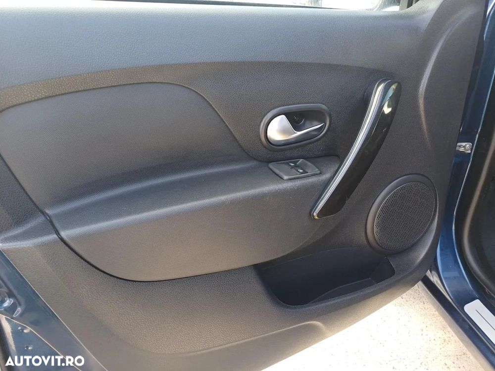 Dacia Logan 1.0 SCe Ambiance - 11