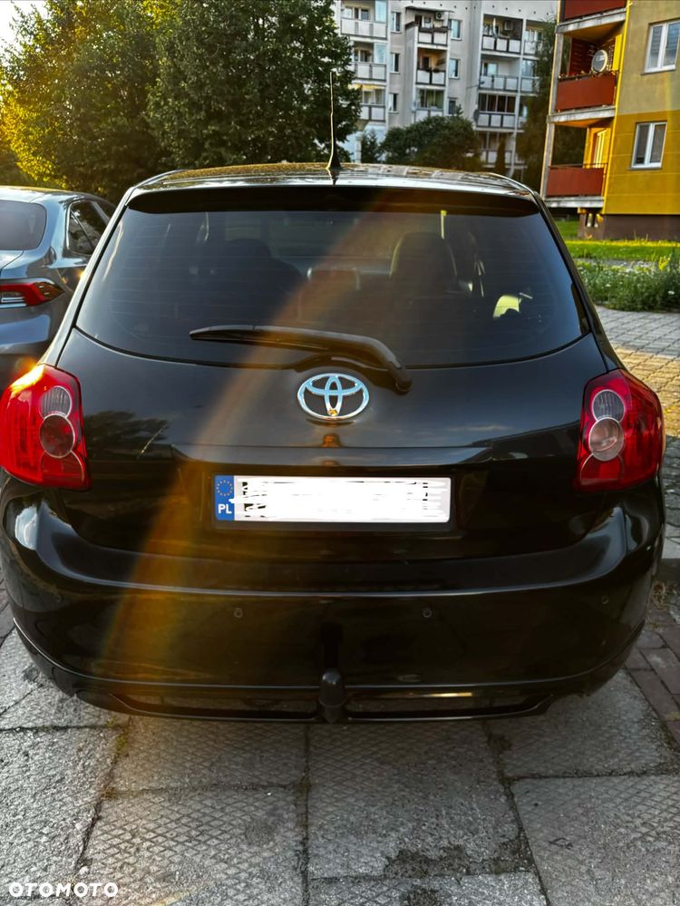 Toyota Auris 1.6 VVT-i Premium - 2
