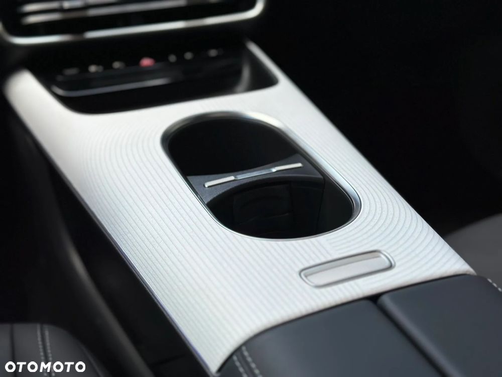 Mercedes-Benz CLA - 15