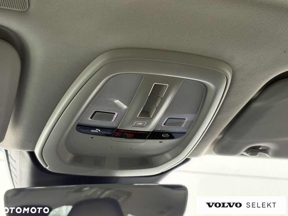 Volvo XC 60 - 35