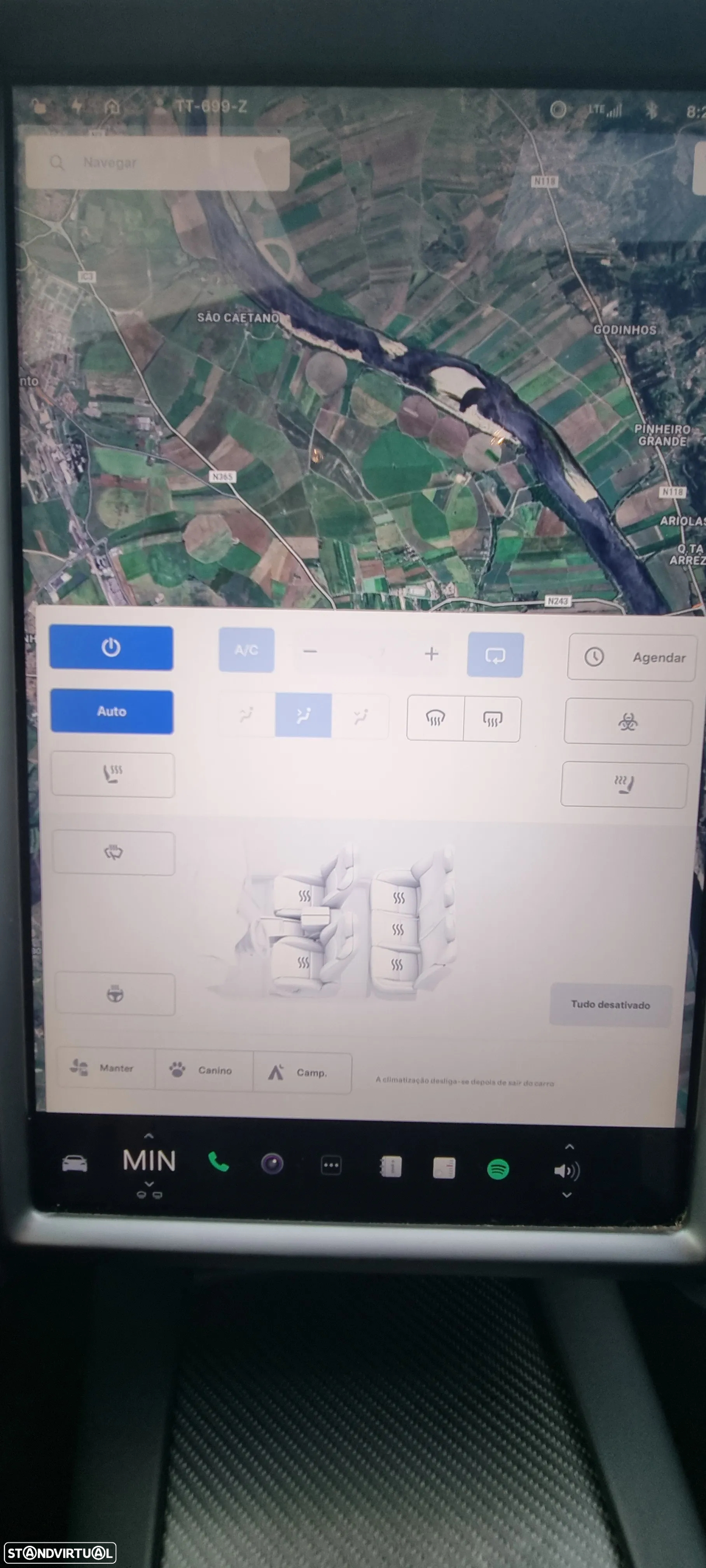 Tesla Model S - 9
