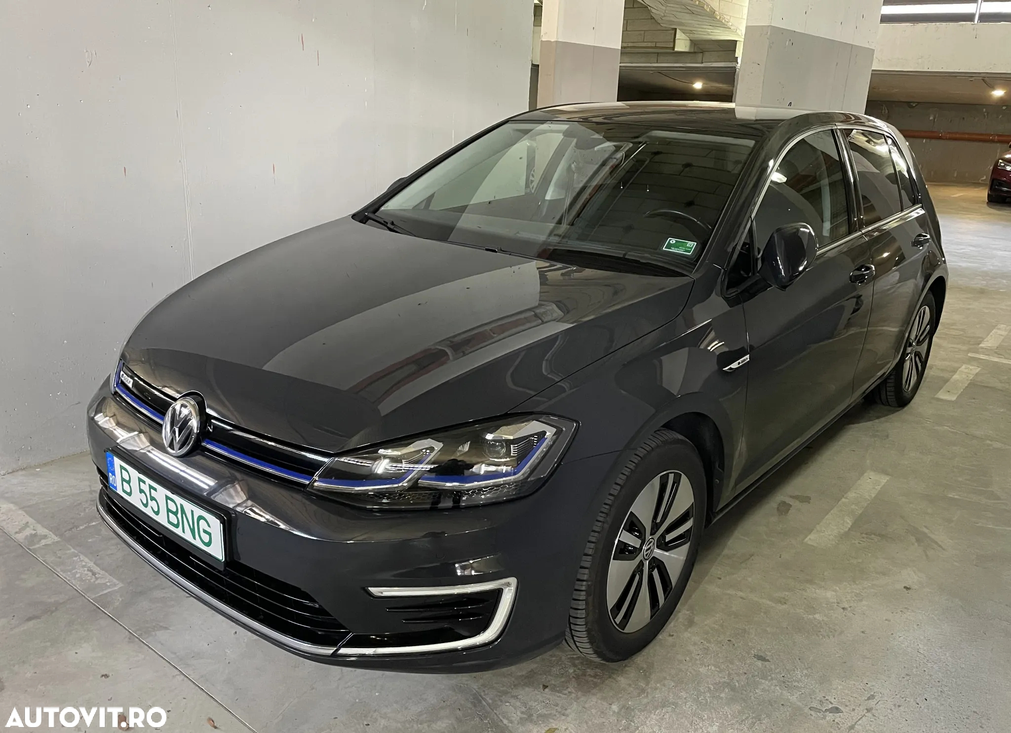 Volkswagen e-Golf - 19