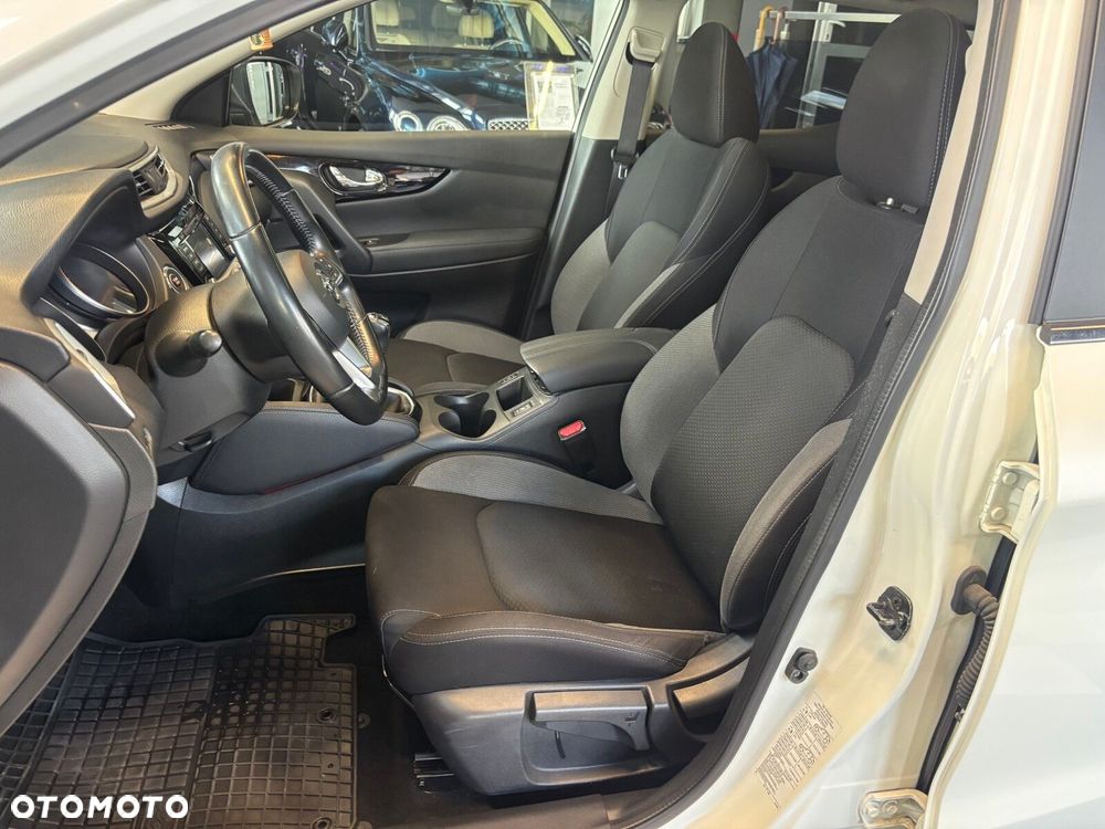 Nissan Qashqai - 9
