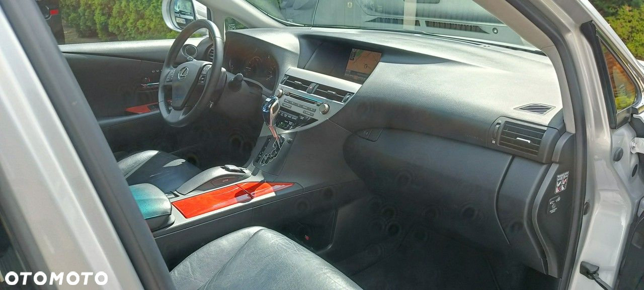 Lexus RX - 27