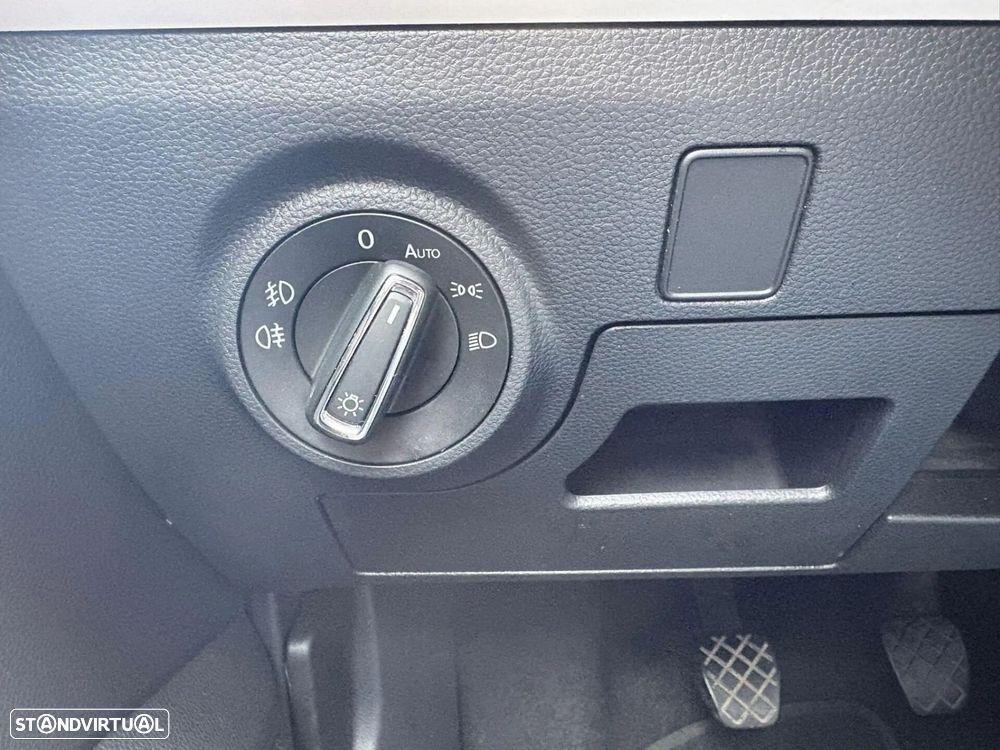 SEAT Arona 1.0 TSI Xcellence - 35