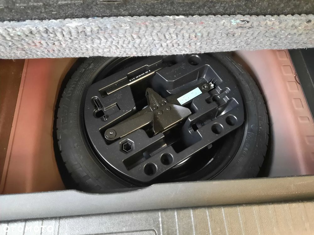 Renault Captur TCe 150 GPF INTENS - 36