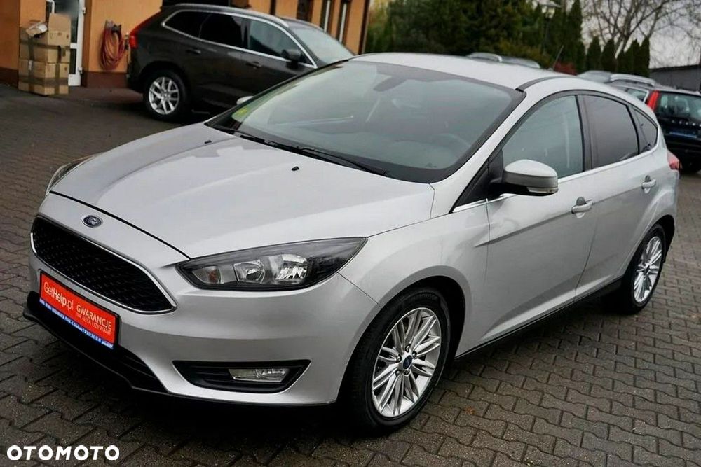 Ford Focus 1.5 TDCi SYNC Edition - 9