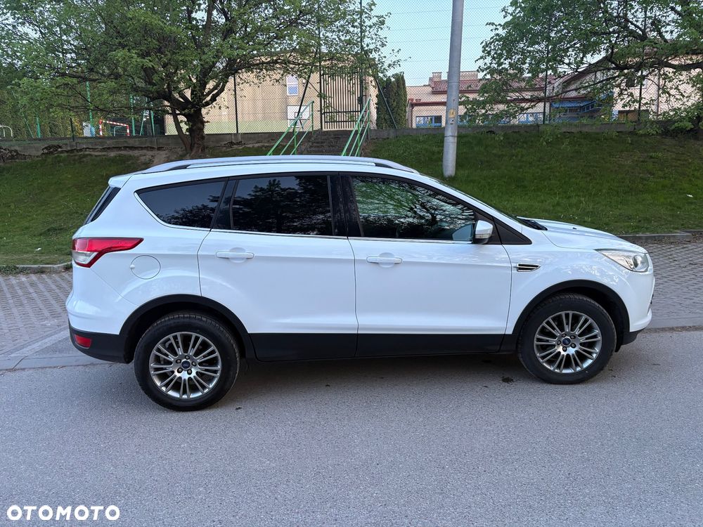 Ford Kuga 2.0 TDCi Titanium - 3