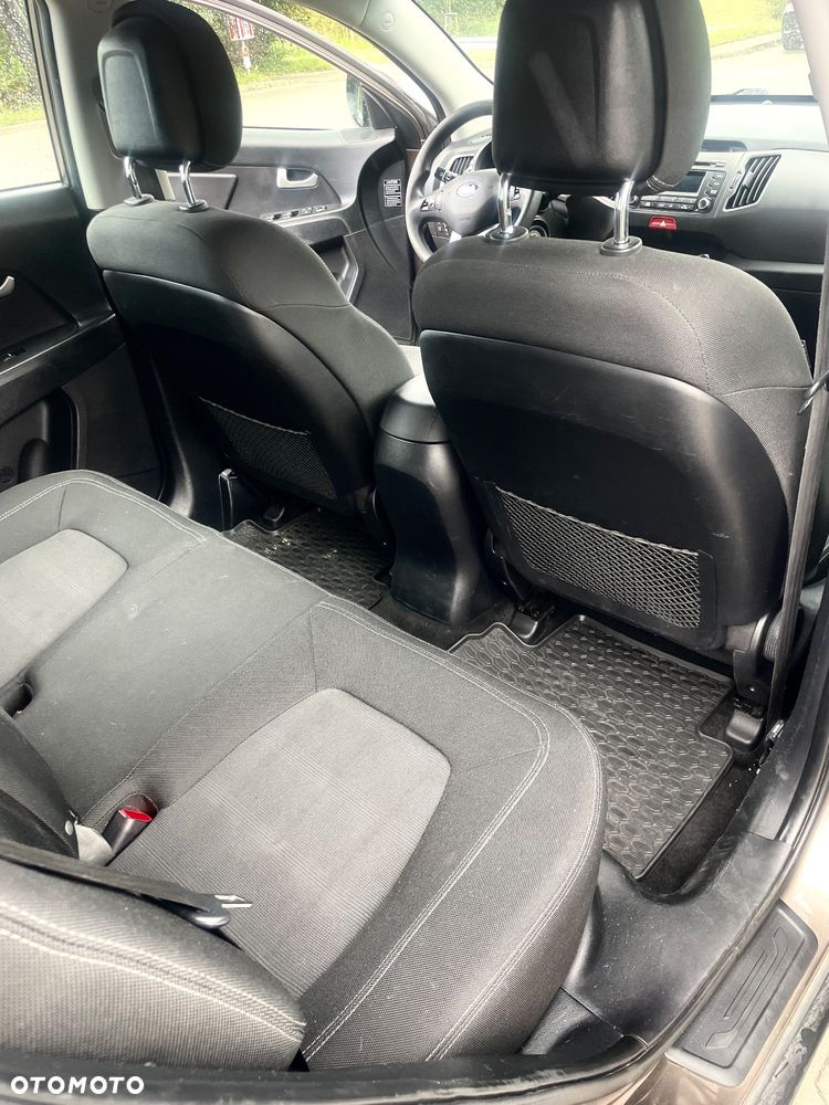 Kia Sportage 1.7 CRDI M 2WD - 17