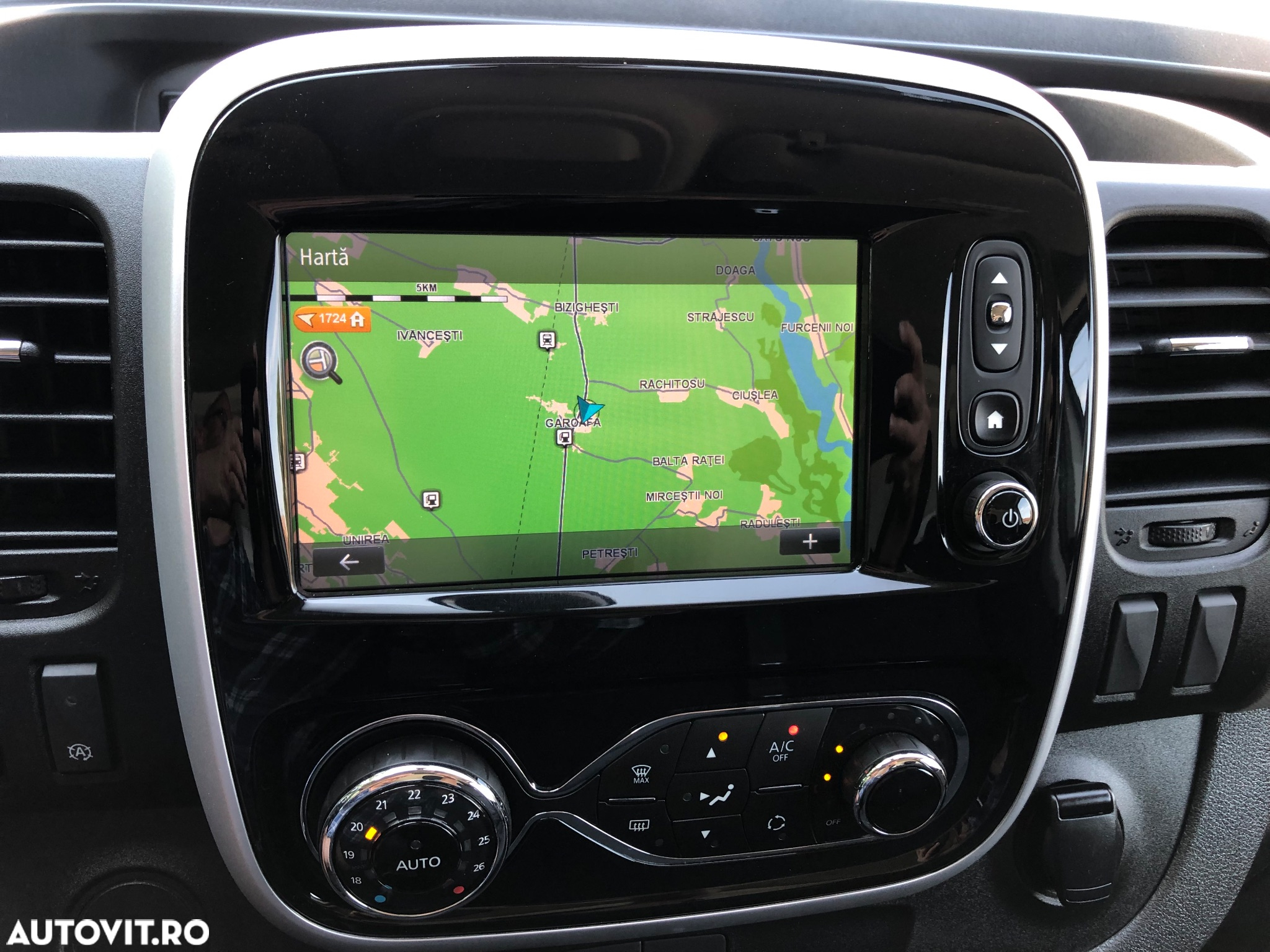Renault Trafic - 27